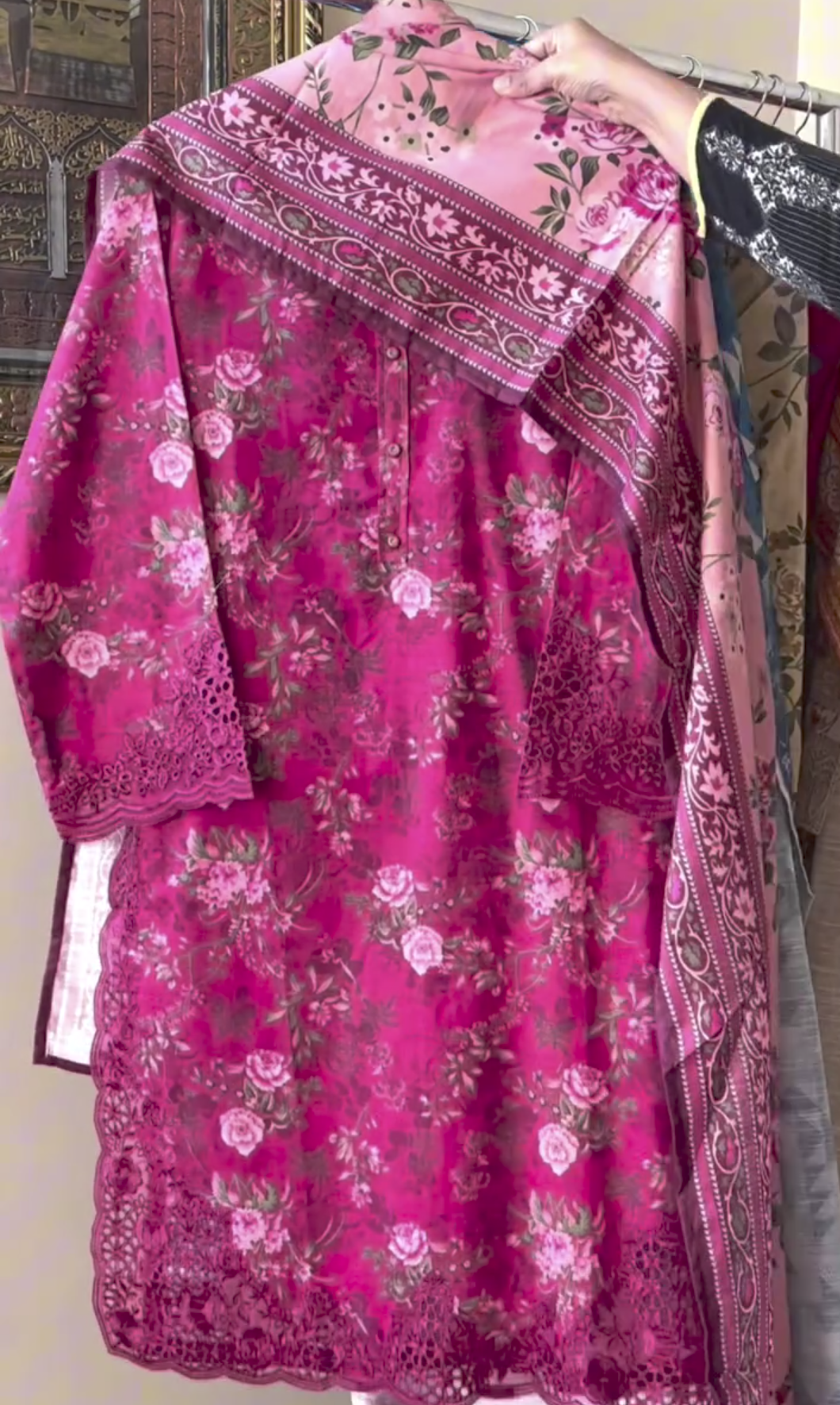 Winter Embroidery 3pcs suit collection 🥰