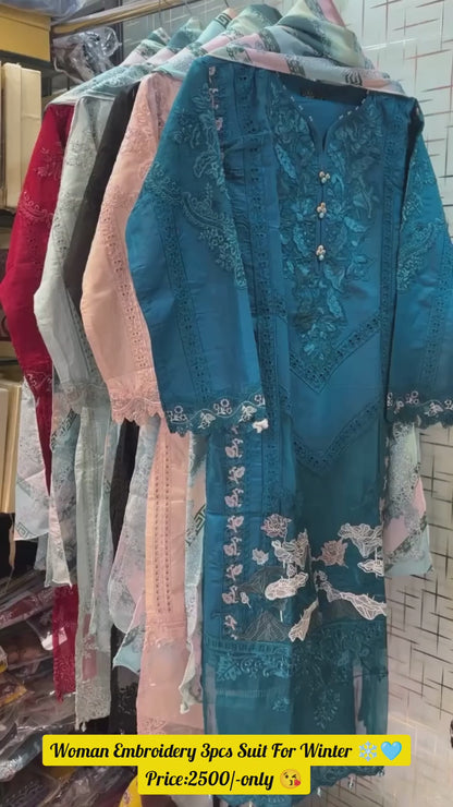 Woman Embroidery 3pcs Suit For Winter ❄️