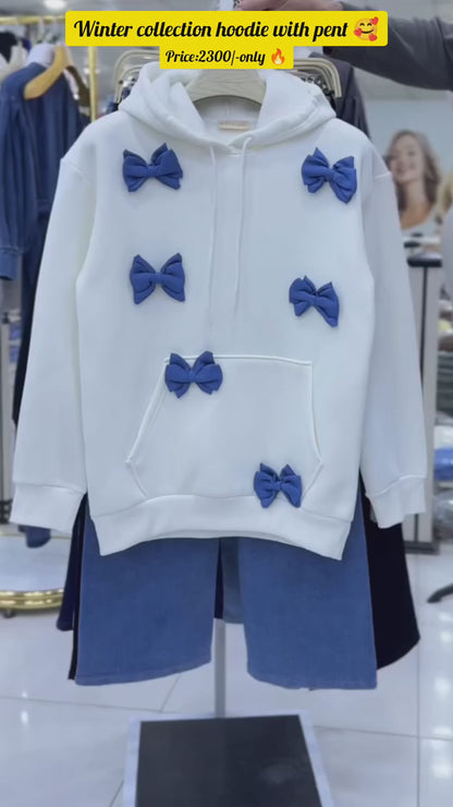 Trendy bow style hoodie with pent 🥰