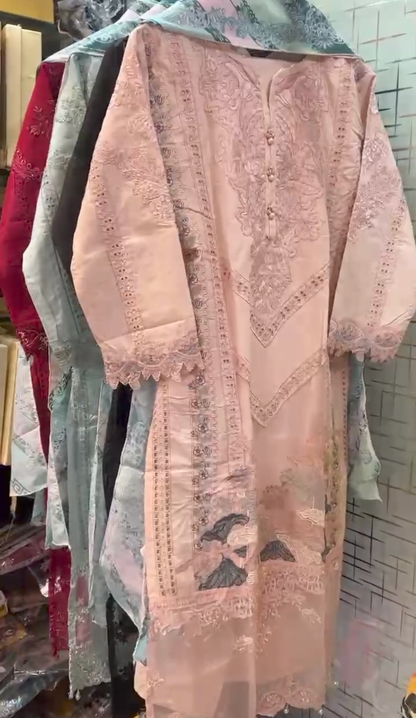 Woman Embroidery 3pcs Suit For Winter ❄️