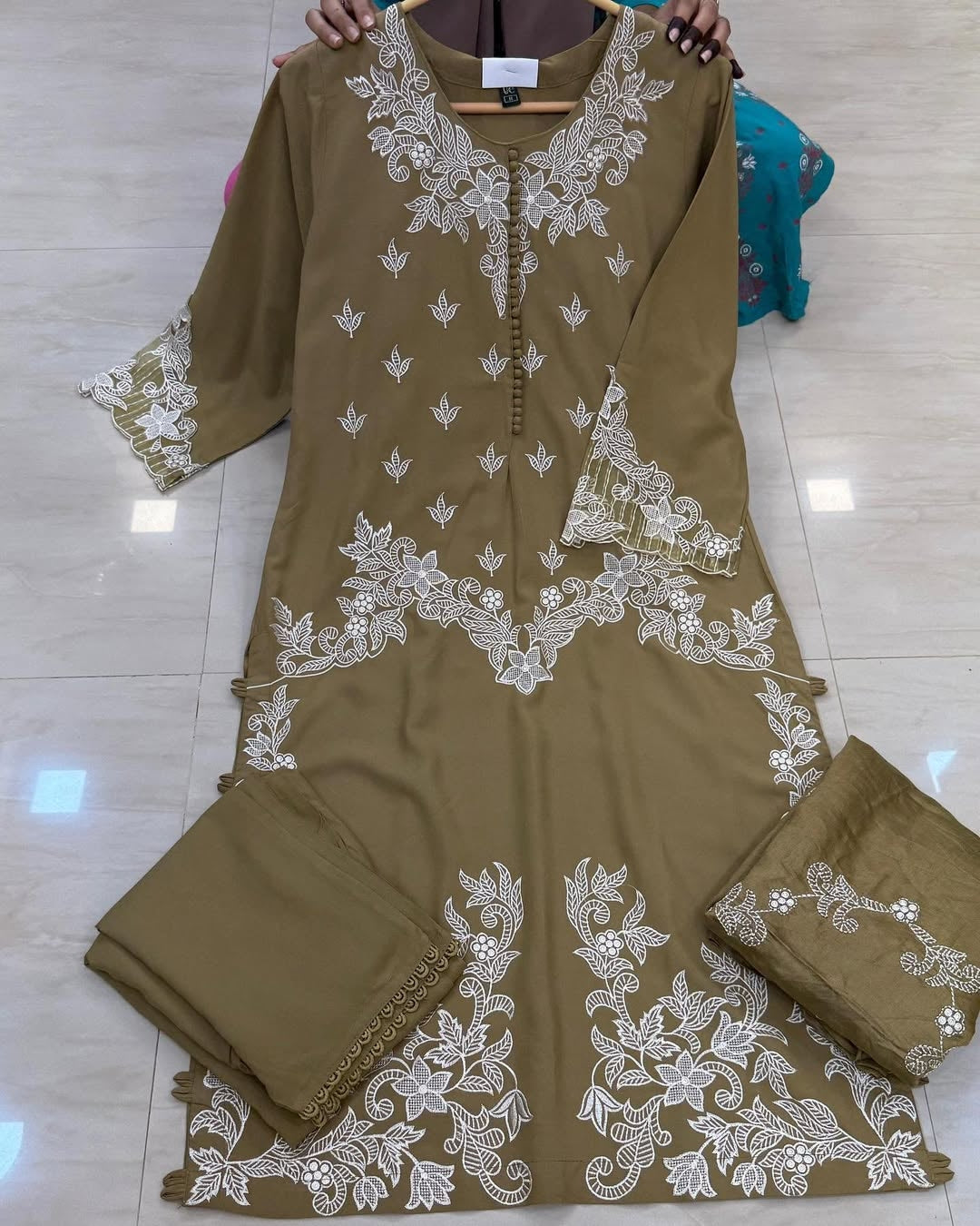 Woman Embroidery 3pcs Suit ❤️🥶